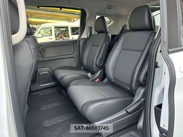 Honda FREED 2023-12 211753-5