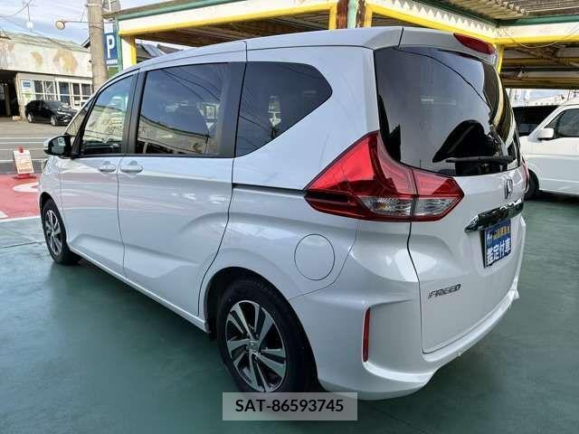 Honda FREED 2023-12 211753-3