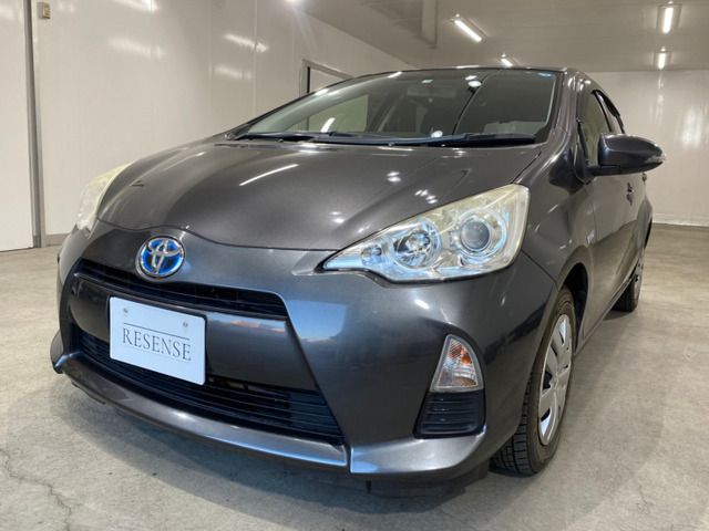 Toyota AQUA 2013-12 170-0
