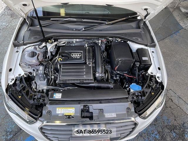 Audi A3 SEDAN 2015-06 378114-20