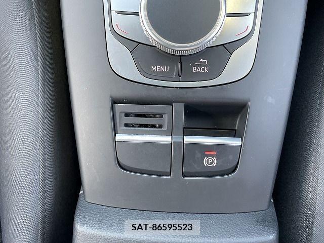 Audi A3 SEDAN 2015-06 378114-25
