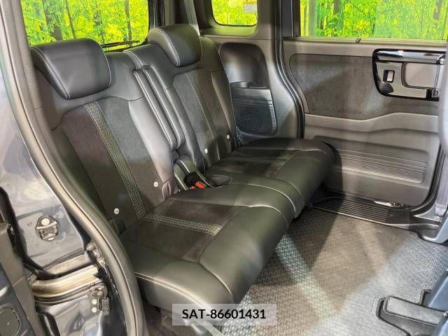 Honda N BOX CUSTOM 2022-11 364922-10