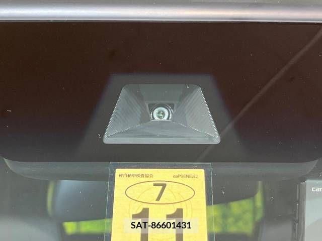 Honda N BOX CUSTOM 2022-11 364922-2
