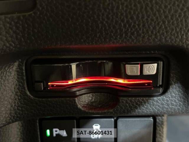 Honda N BOX CUSTOM 2022-11 364922-7