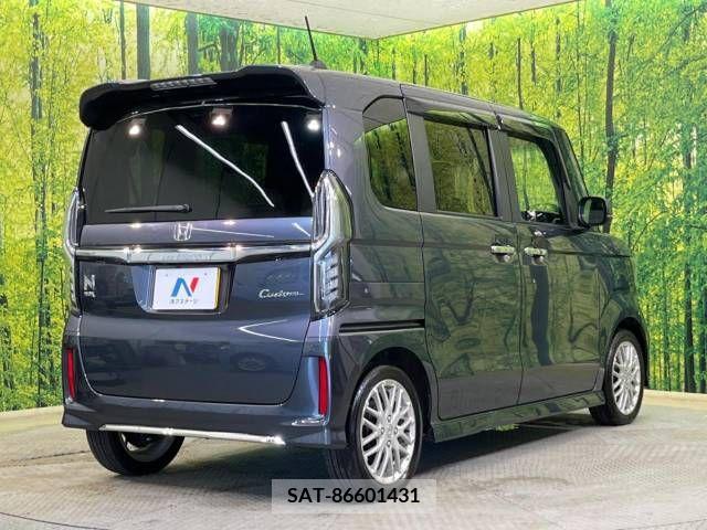 Honda N BOX CUSTOM 2022-11 364922-17