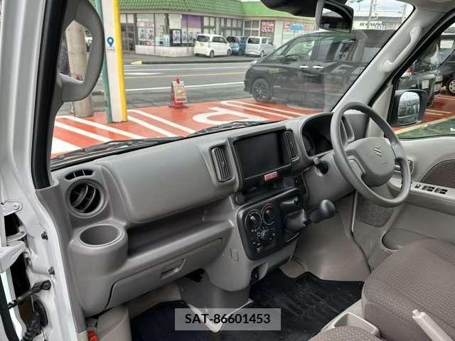 Suzuki EVERY 2022-11 216614-5