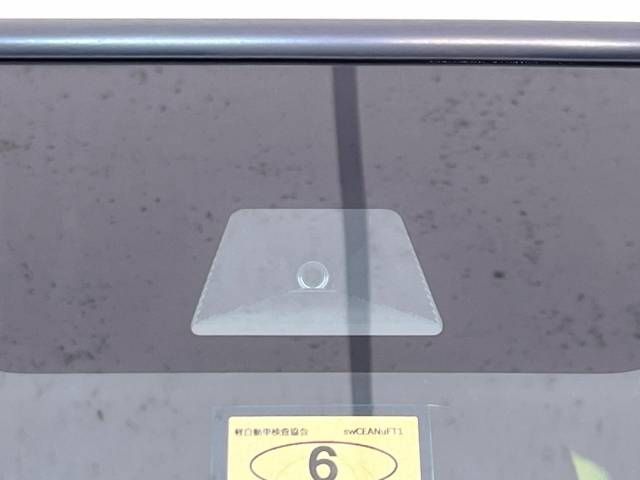Honda N BOX CUSTOM 2017-10 195793-2