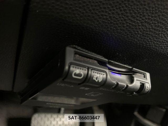 Mazda BIANTE 2013-05 293107-11