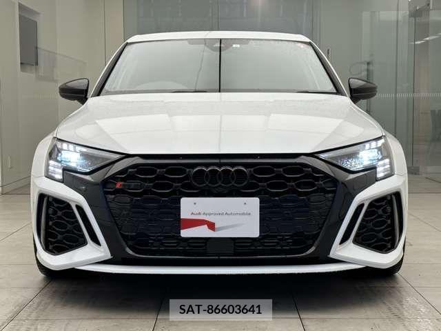 Audi RS3 SPORTBACK 2023-06 320137-2