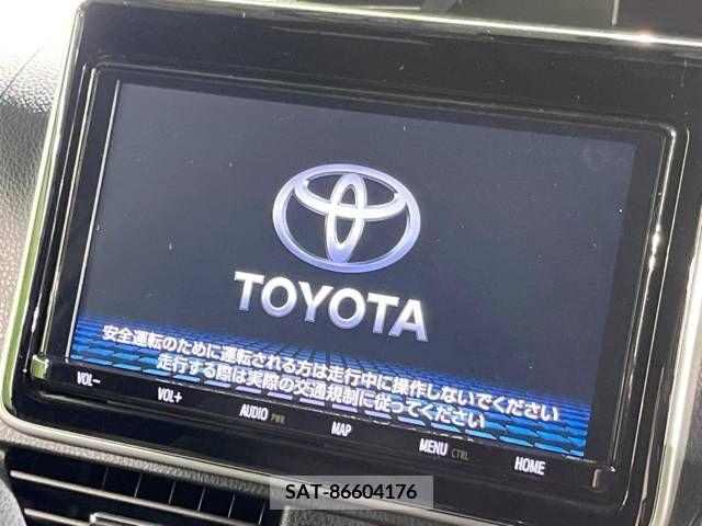 Toyota VOXY 2019-07 321626-2