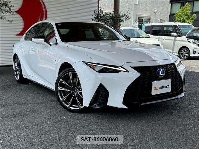 Lexus IS 2020-11 300096-7