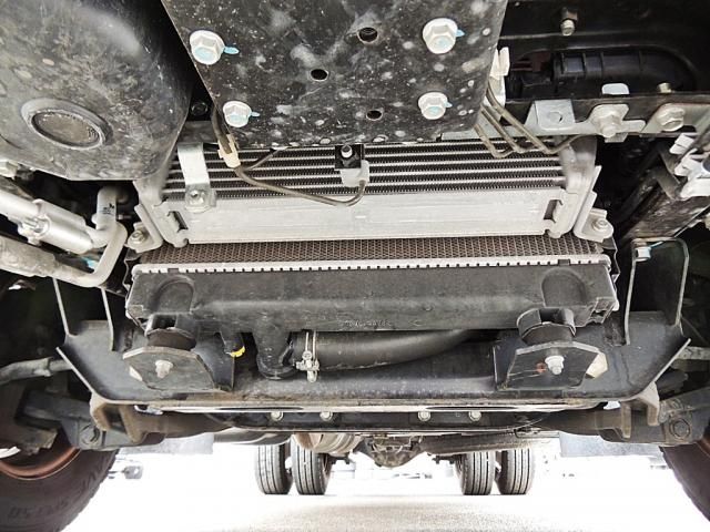 Mitsubishi CANTER 2015-07 190615-17