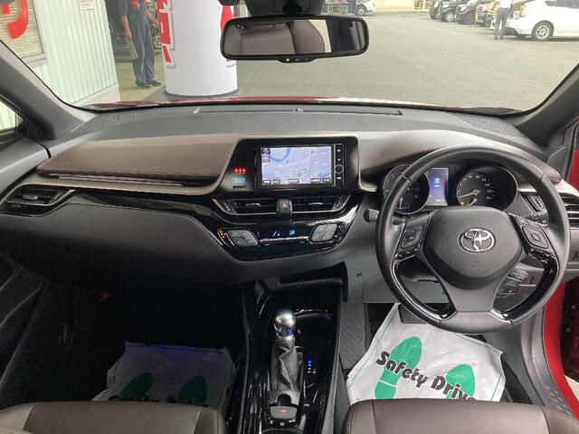 Toyota C-HR 2017-02 26628-2