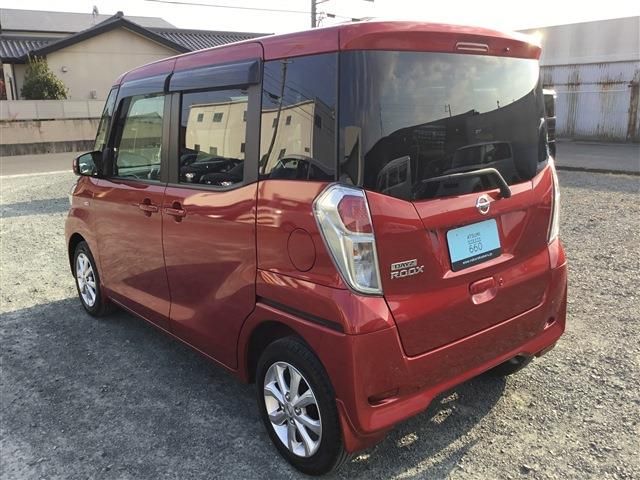 Nissan DAYZ ROOX 2018-08 195547-24