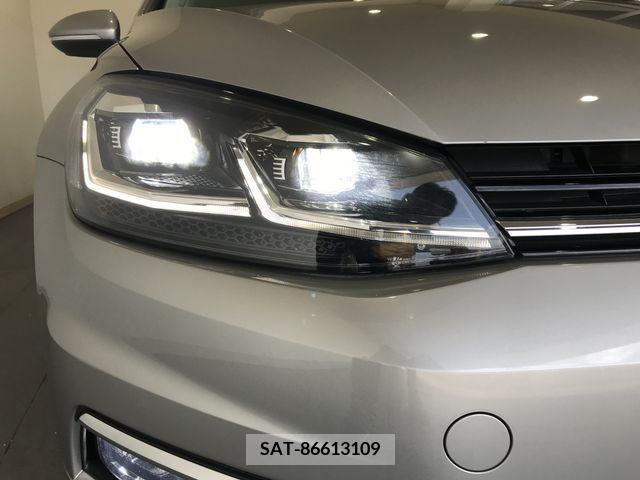 VolksWagen GOLF VARIANT 2018-06 239088-25