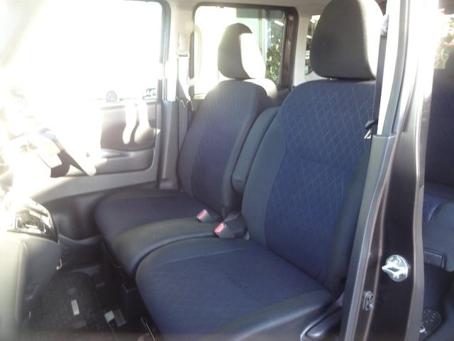 Nissan ROOX 2020-04 19253-8