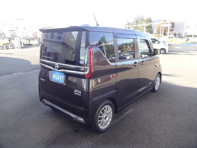 Nissan ROOX 2020-04 19253-1