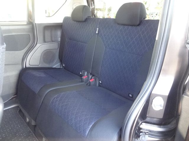 Nissan ROOX 2020-04 19253-7