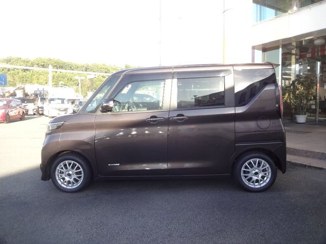 Nissan ROOX 2020-04 19253-4