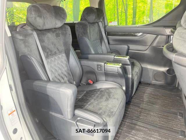 Toyota VELLFIRE 2016-10 299351-9