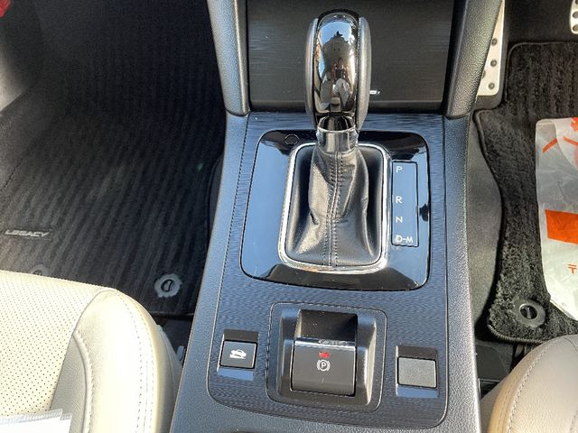 Subaru LEGACY B4 2017-01 10134-9