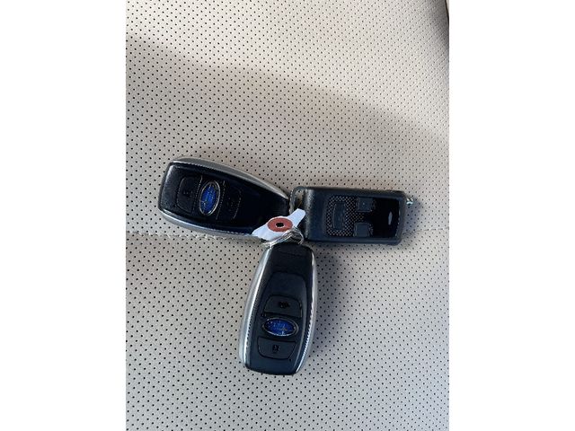 Subaru LEGACY B4 2017-01 10134-7