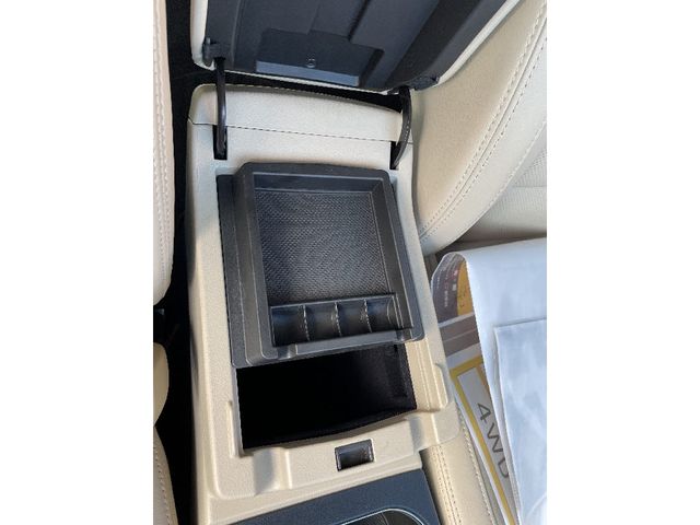 Subaru LEGACY B4 2017-01 10134-10