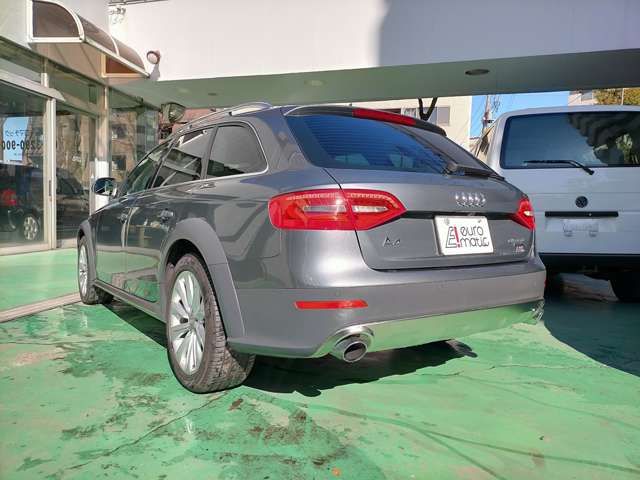 Audi A4 2015-05 183638-8