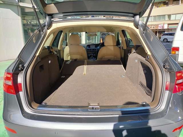 Audi A4 2015-05 183638-18
