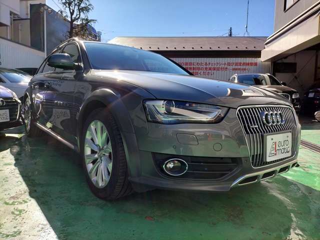 Audi A4 2015-05 183638-1