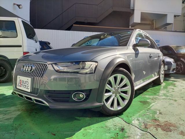Audi A4 2015-05 183638-0