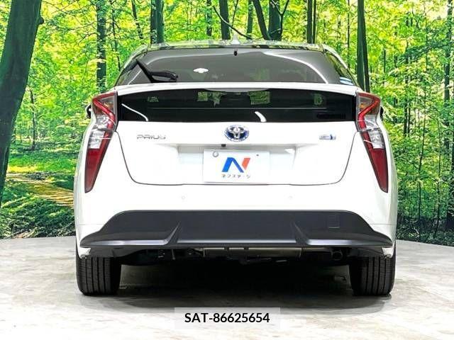 Toyota PRIUS 2015-12 322367-15