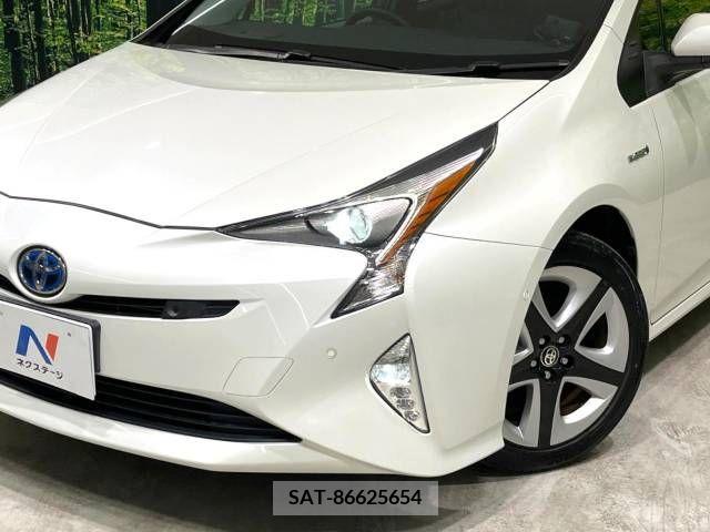 Toyota PRIUS 2015-12 322367-12