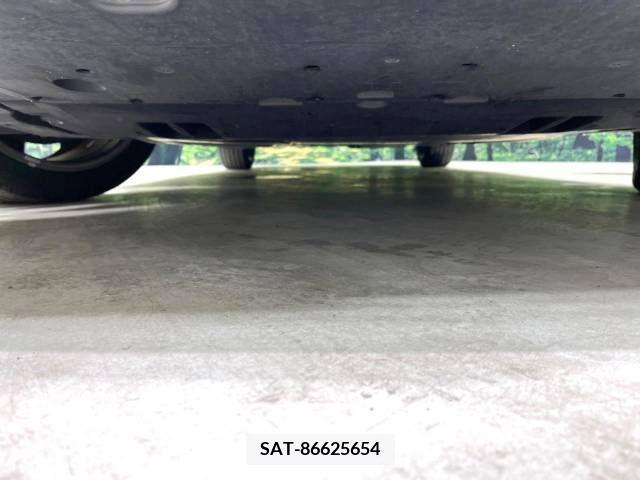 Toyota PRIUS 2015-12 322367-19