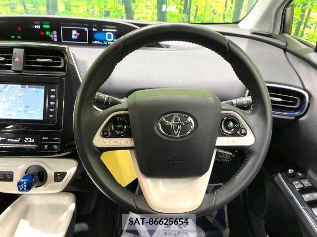 Toyota PRIUS 2015-12 322367-8