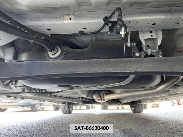 Suzuki SPACIA 2021-03 368622-23