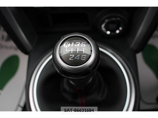 Subaru BRZ 2017-04 263321-1