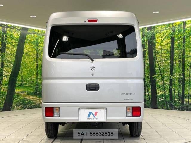 Suzuki EVERY 2022-07 297409-15