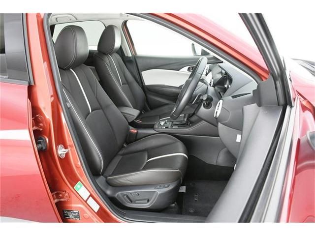 Mazda CX-3 2018-11 181647-9