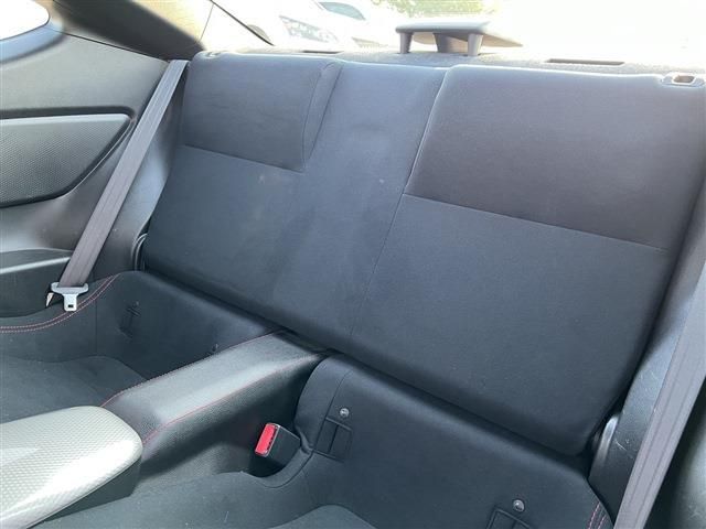 Toyota 86 2013-02 15555-19