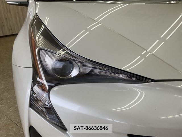 Toyota PRIUS 2016-07 213423-9