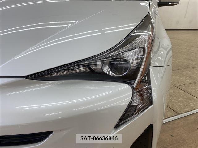 Toyota PRIUS 2016-07 213423-8