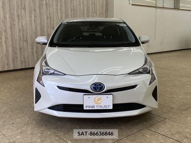 Toyota PRIUS 2016-07 213423-1