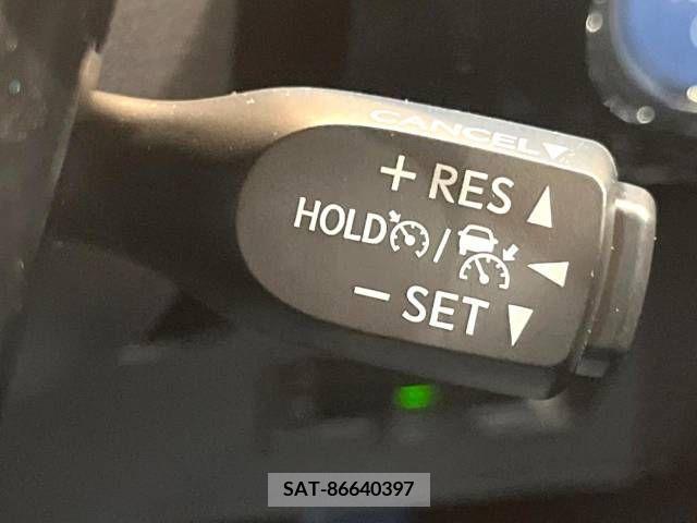 Toyota PRIUS 2019-10 393345-5