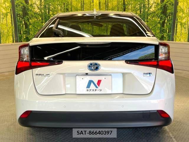 Toyota PRIUS 2019-10 393345-15