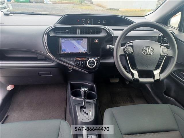 Toyota AQUA 2018-05 292023-1