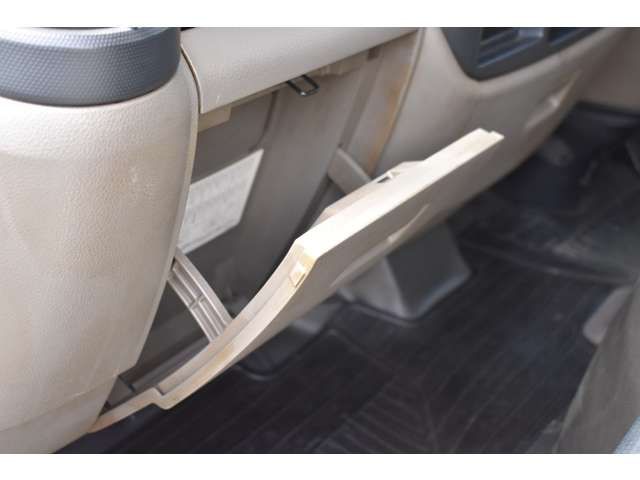 Nissan ATLAS 2013-08 11141-16