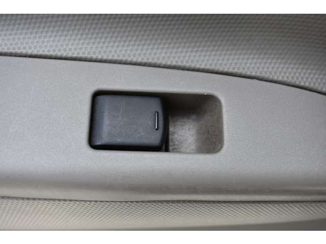 Nissan ATLAS 2013-08 11141-7