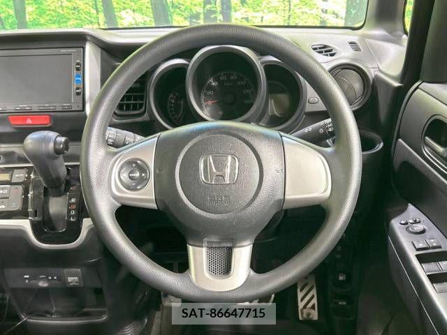 Honda N BOX 2017-05 337386-11