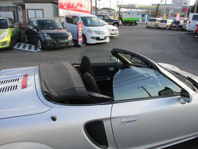 Toyota MR-S 2000-08 10120-15